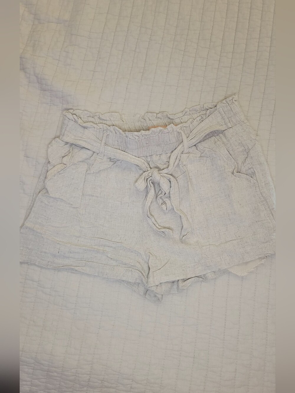 Linen Elastic And Tie Waist Shorts